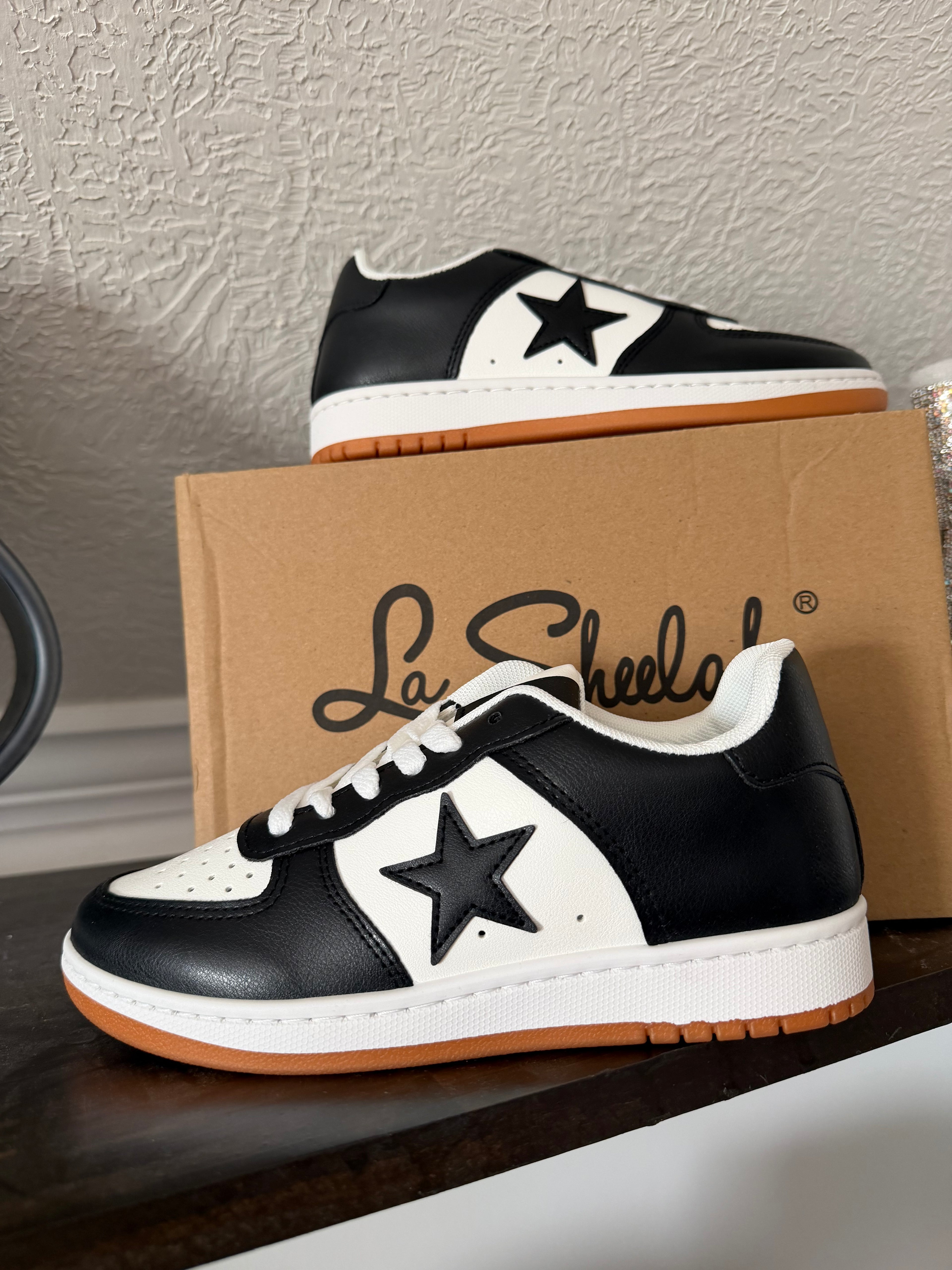 Star Tennis Shoes