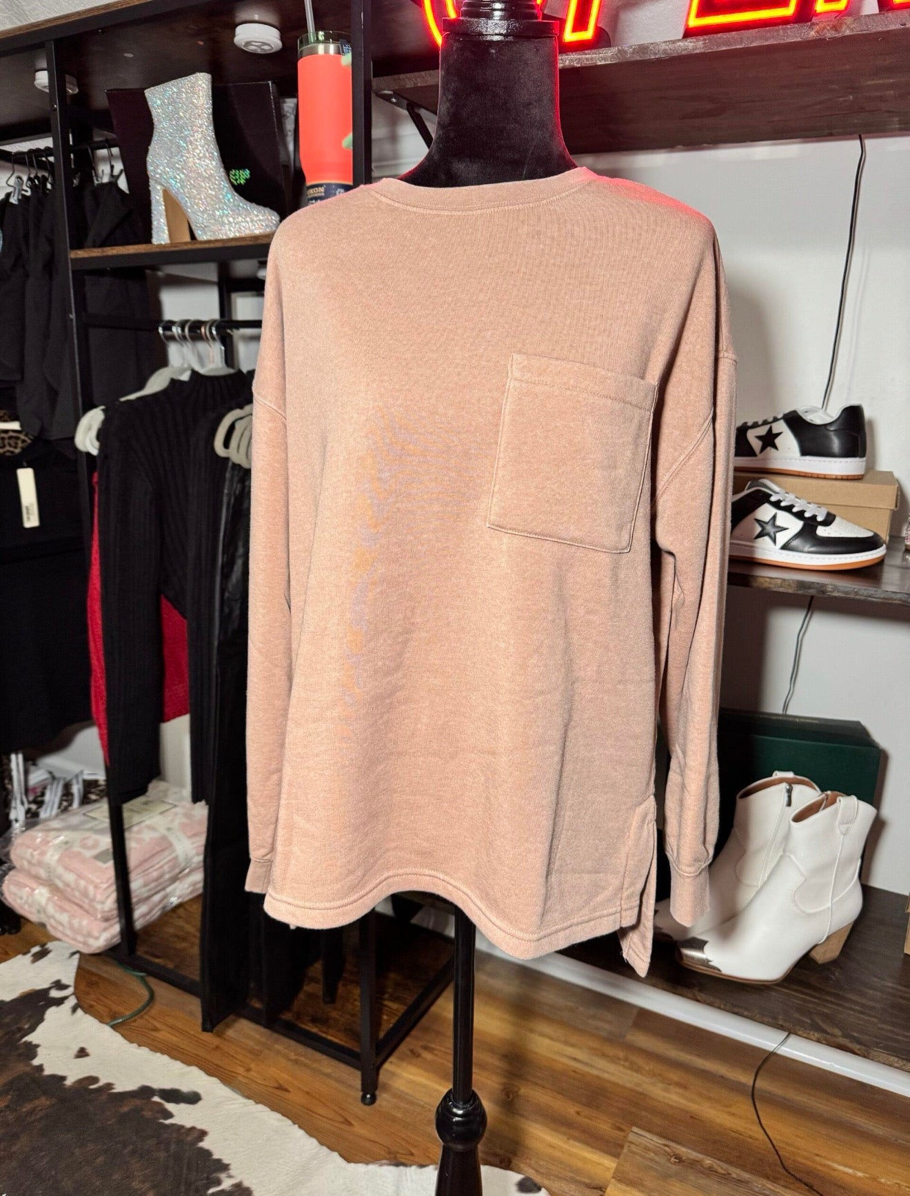 Comfy Sweatshirt Tan