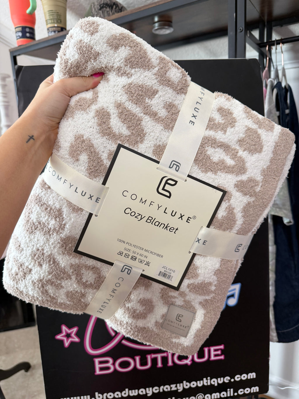ComfyLuxe Blanket
